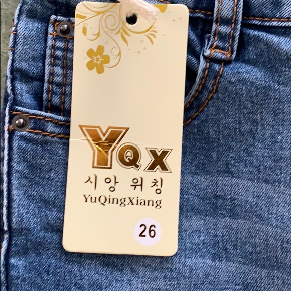 Too big for my daughter.. - Picture 3 of 5